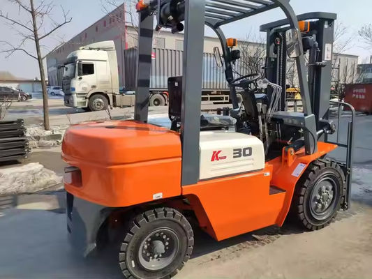 Diesel Forklift 2500kg Capacity Diesel Powered Forklift With Manual/Automatic Transmission